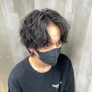 ミディアム メンズ メンズサロン代表 曲がる縮毛矯正のヘアスタイル
