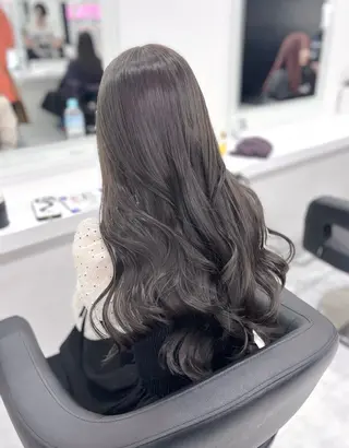 ミディアム カラー ヘアアレンジ ハッシュカット/レイ ヤーカットArataのヘアスタイル