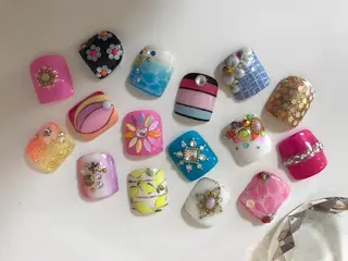 ネイル ♡ビジュール♡ NAIL &まつ毛のマツエク・マツパデザイン