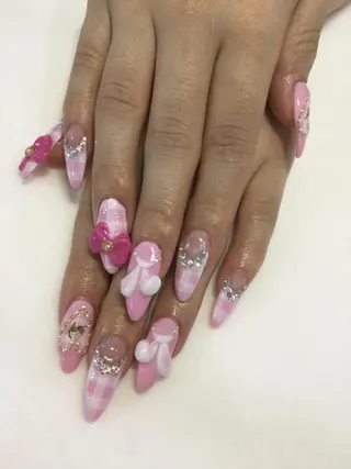 ネイル 💎🐰 saki. m 🐰💎のネイルデザイン