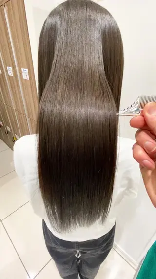 ロング パーマ 💍美髪矯正💍 髪質改善・店長 伊藤のヘアスタイル