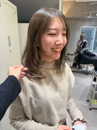 ミディアム カラー 透明感×レイヤー 【梅田】KANONのヘアスタイル