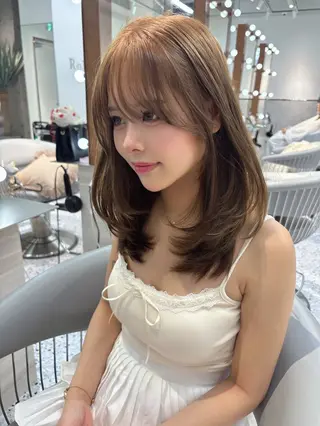 ロング カラー yui🎀ブリーチ なしベージュ／博多のヘアスタイル