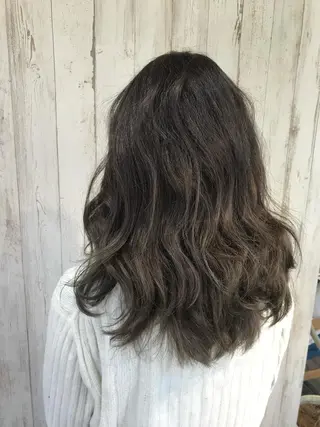 ミディアム カラー 心斎橋韓国ボブ 好原良真のヘアスタイル