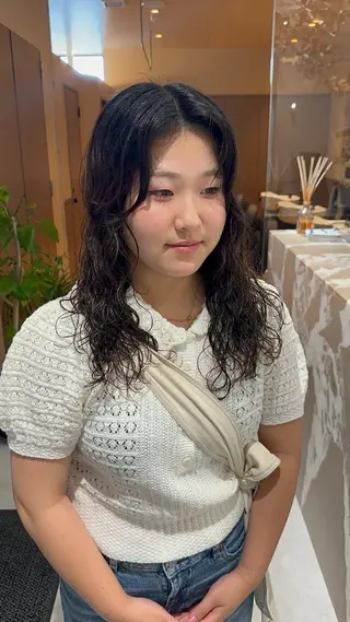 セミロング 小寺 柚初のヘアスタイル