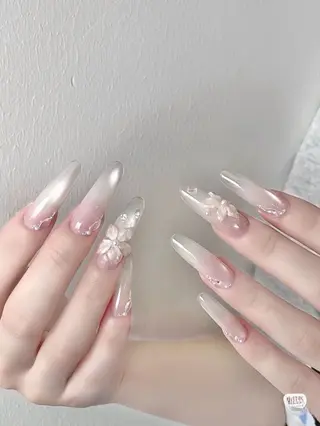 カラー AIN Nailのネイルデザイン