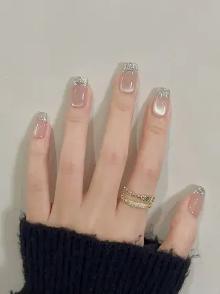 ネイル 🪷Mi.o あいちゃん🐝のネイルデザイン