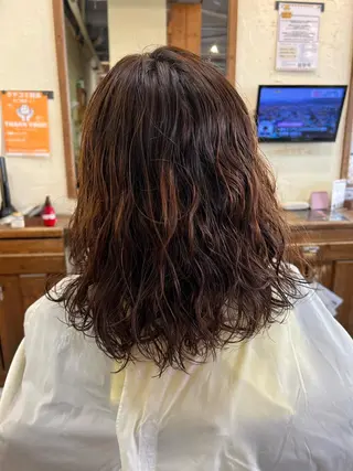 セミロング 田中 真理のヘアスタイル