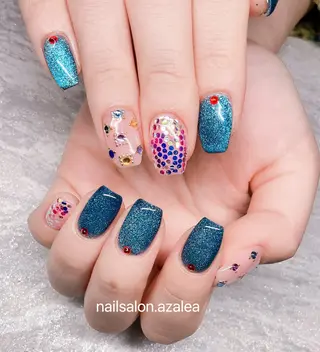 ネイル R inのネイルデザイン