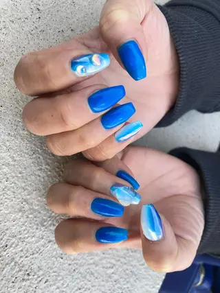 ミディアム ネイル ✴︎ Delightのネイルデザイン