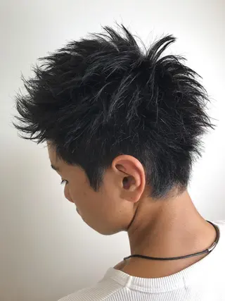 メンズ メンズ特化パーマ職人 黒川真伍のヘアスタイル