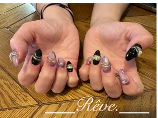 ネイル Reve. 黒澤のネイルデザイン