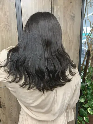 カラー 🌷かわばた めい🌷のヘアスタイル
