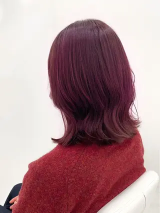 セミロング ブリーチ・縮毛矯正 特化　山下良孝✂️のヘアスタイル