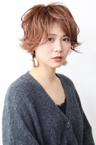ショート 山内 悠のヘアスタイル