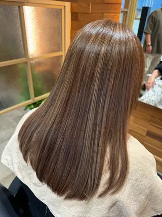 ロング カラー サイトウ ヒトミ 【メイヘア】のヘアスタイル