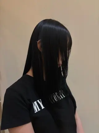 セミロング 淀 小南津のヘアスタイル