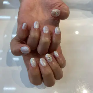 ネイル 鎌田 玲奈のネイルデザイン