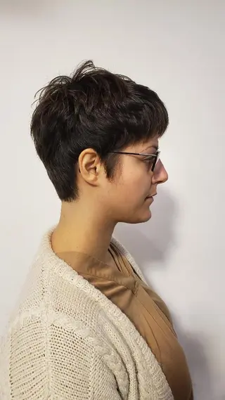 ショート 齋藤 愛美のヘアスタイル