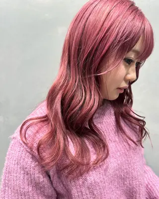 ロング カラー newi まーぼーのヘアスタイル