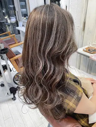 ミディアム カラー ブリーチ koheiのヘアスタイル