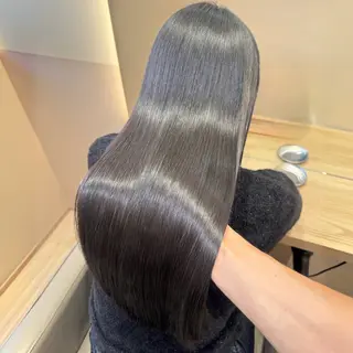 ロング カラー 🎀レイヤー×透明感 ×髪質改善🎀米田のヘアスタイル