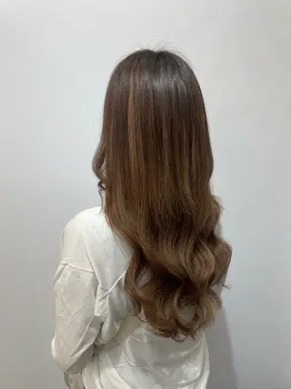 ロング 𝙃𝘼𝙍𝙐🎀 韓国×エクステのヘアスタイル