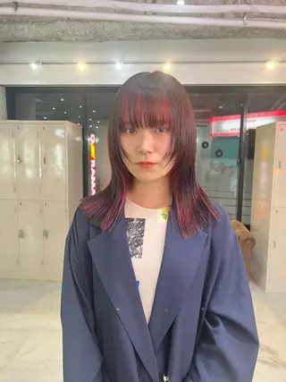 セミロング 💥ウルフカット デザインあんな💥のヘアスタイル
