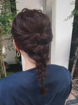 ミディアム 早稲田 千尋のヘアスタイル
