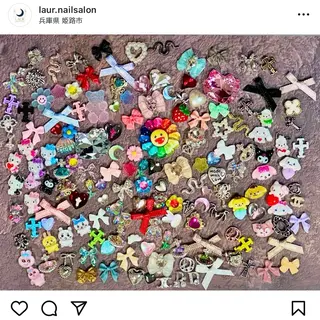 ネイル LAUR Natsukiのネイルデザイン