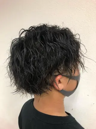 ミディアム パーマ メンズ ダブルスキルエクステ /羽エクステ白石宇由のヘアスタイル