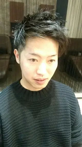 メンズ ブリーチ/ヘアケア/ 艶髪/イギチハルのヘアスタイル