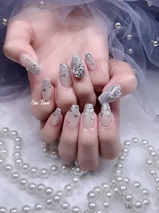 ネイル She   Nail所属・ISA_ BELLAのネイルデザイン