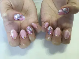 ネイル 💎🐰 saki. m 🐰💎のネイルデザイン