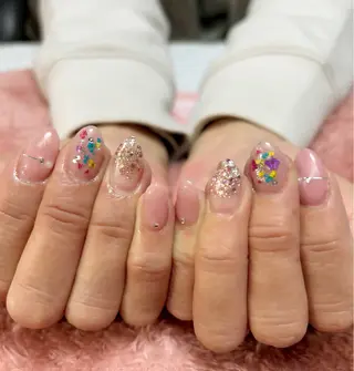 ネイル GＬA D所属・ＧＬAD グラットのネイルデザイン