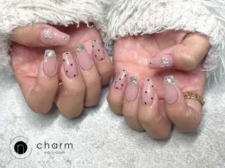 ネイル ネイルルーム チャームのネイルデザイン