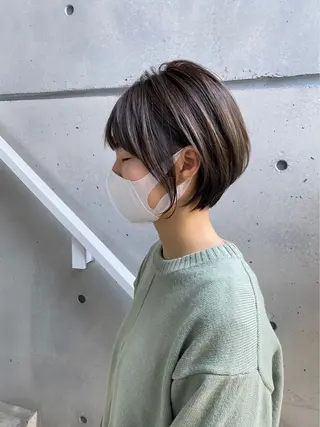 カラー 🌟スミルノフ 鮎香🌟のヘアスタイル