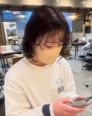 ショート カラー パーマ 顔まわり/艶カラー/ 🤎himari🤎のヘアスタイル