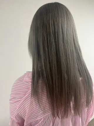 セミロング カラー ハイトーンカラー🩵 耳ツボジュエリー👂のその他イメージ