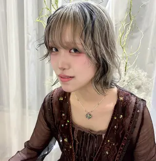ショート カラー Rena✴︎トレンド ×スタンダードMIXのヘアスタイル