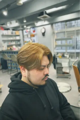 ミディアム カラー メンズ 池袋メンズパーマ フェード純平のヘアスタイル