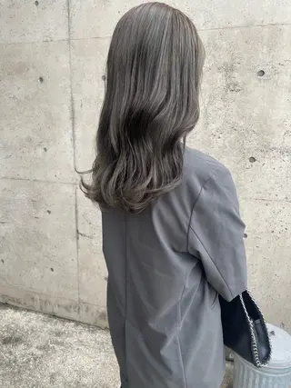 ロング カラー 日高 香織のヘアスタイル