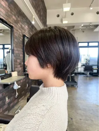 ショート 髪質改善×ブリーチ 無しWカラー🫧天神のヘアスタイル