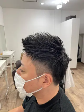 ショート メンズ 佐々木 浩之のヘアスタイル