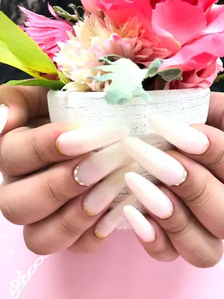 ネイル ユリシスネイル 担当近藤のネイルデザイン