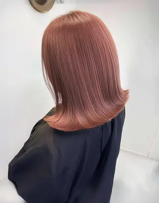 セミロング カラー 尾森紳哉💎透明感/ デザインカラーのヘアスタイル
