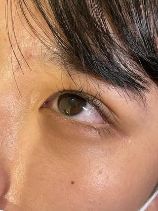 マツエク・マツパ 井上 真里奈のヘアスタイル