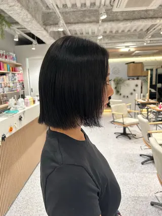 ミディアム hair&eye🎀 /momoKaのヘアスタイル