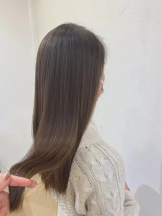 ロング カラー ゆうこ 🩷🩶のヘアスタイル