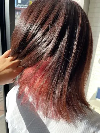 カラー 岡屋 瞬のヘアスタイル